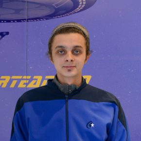 Star Interview #58 – Nicolae P. – ”Job-ul de actor nu îmi oferea stabilitate. [...] și pentru că eram pasionat de calculatoare, m-am hotărât să aplic la StarTech Academy”